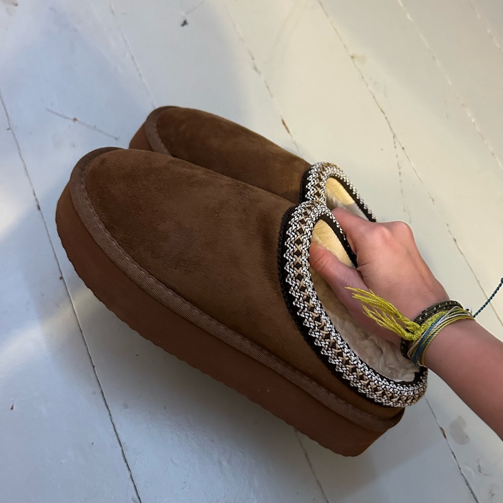 Cozy Brown Slip-On Slippers